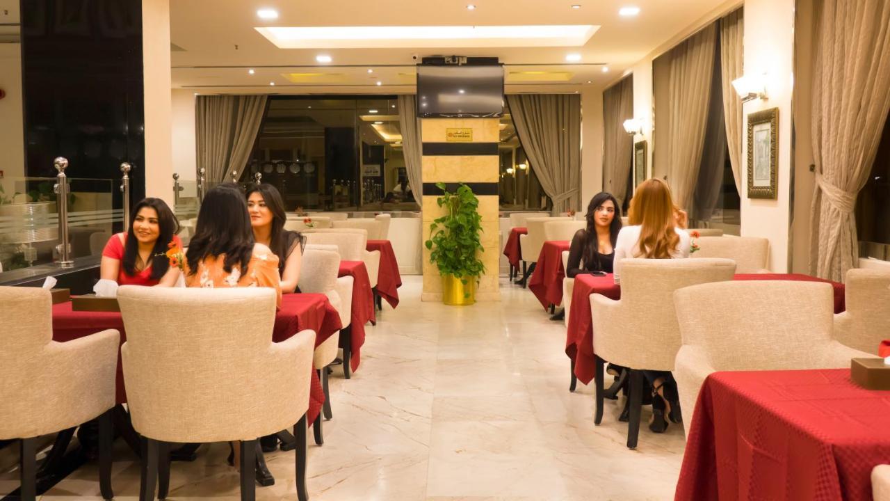 Manama Tower Hotel Kültér fotó
