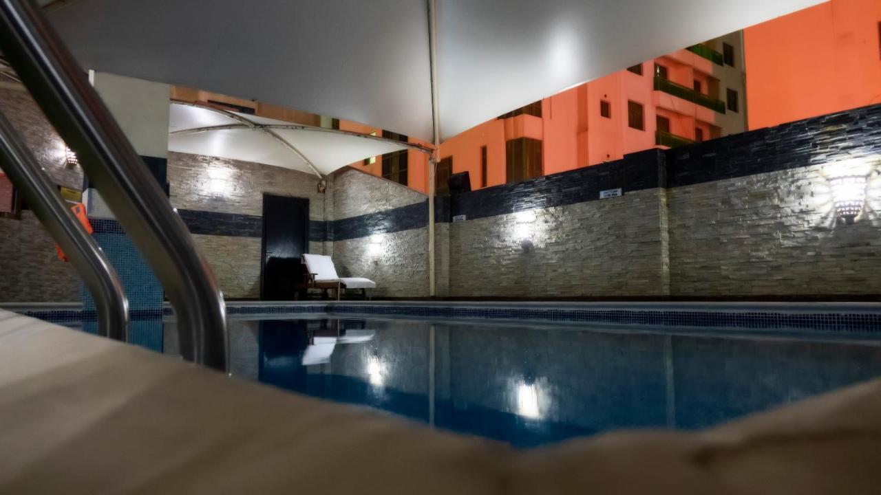 Manama Tower Hotel Kültér fotó